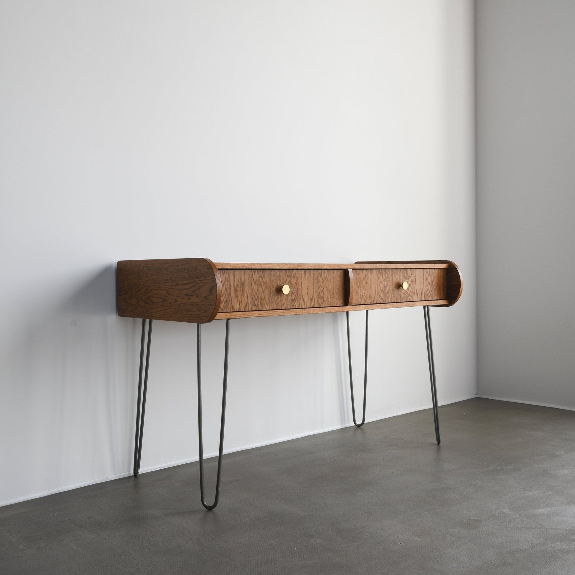 Biurko SABAN - Pastform Furniture
