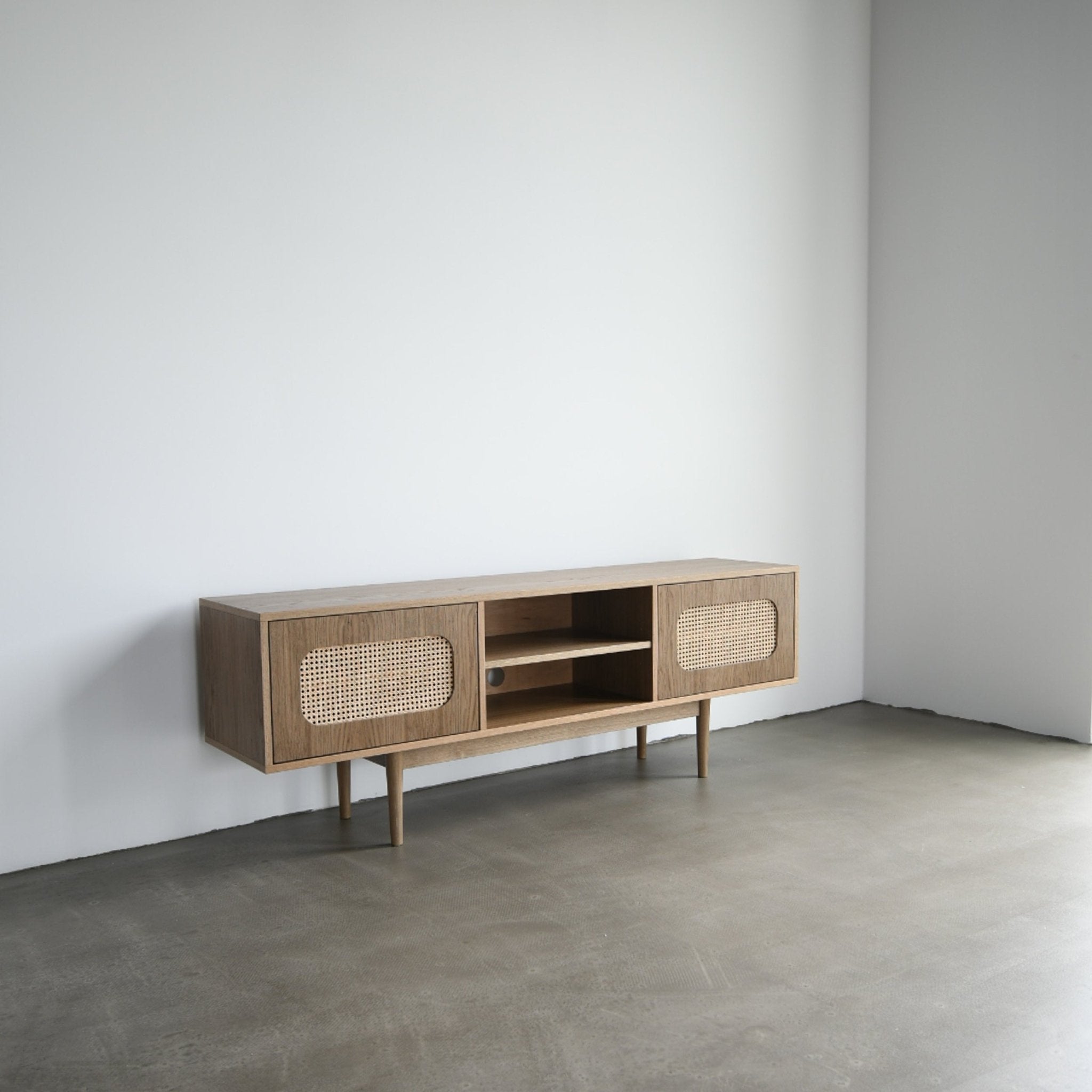 Komoda JUPIA - Pastform Furniture