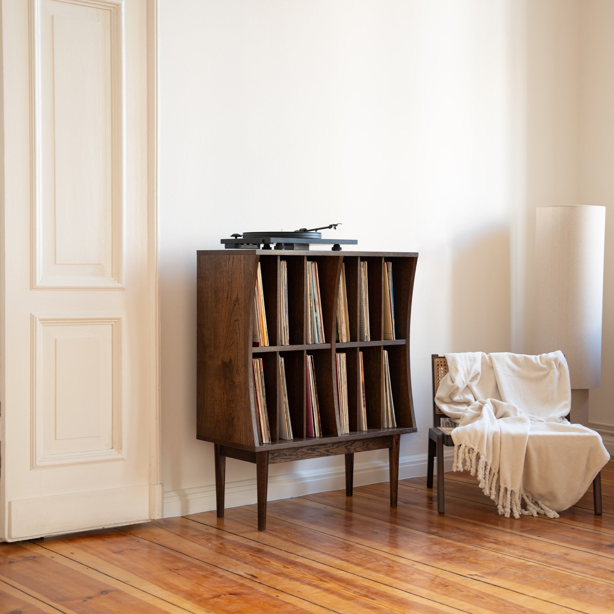 Komoda LORN VINYL - Pastform Furniture